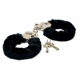Наручники с мехом Love Cuffs